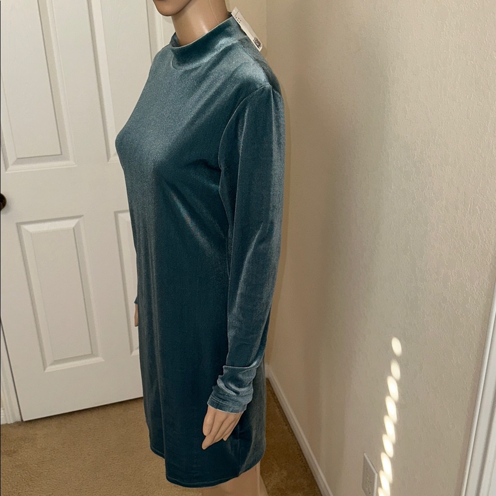 H&M Teal Long Sleeve Dress - Picture 3 of 16